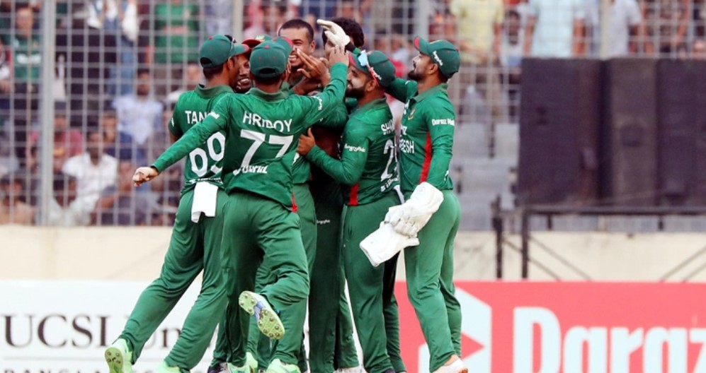বিশ্বচ্যাম্পিয়নদের হোয়াইটয়াশের লজ্জা দিয়েই ছাড়লো টাইগাররা