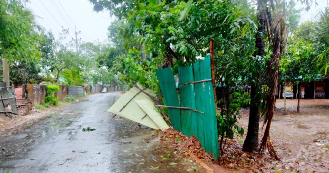 মোখা এখন গভীর নিম্নচাপ, অতি ভারী বৃষ্টির আভাস