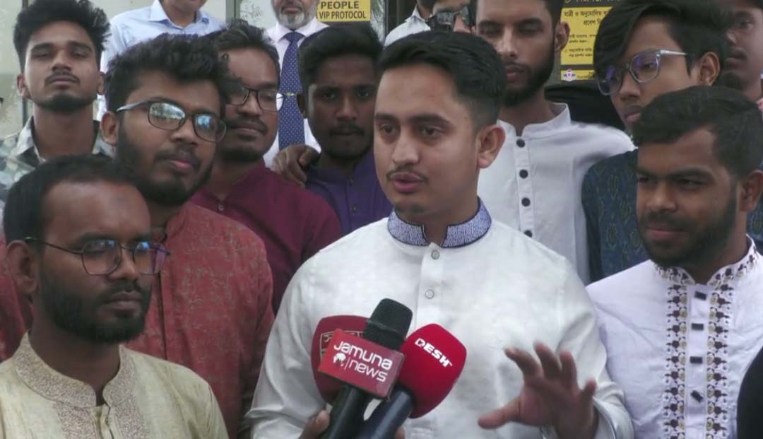 দেশের অভ্যন্তরীণ রাজনীতিতে কারও হস্তক্ষেপ কাম্য নয়: সারজিস