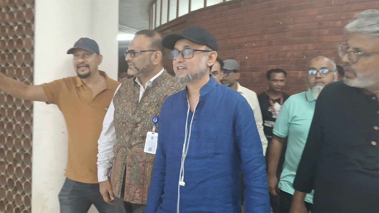 নাশকতার মাধ্যমে শিল্পীদের স্পিরিট দমানোর চেষ্টা করা হয়েছিল