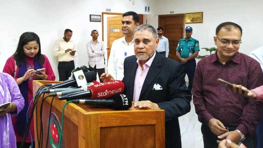 বিগত তিন নির্বাচনকে ‘বৈধ’ বলা পর্যবেক্ষকদের সুযোগ দেওয়া হবে না : সিইসি