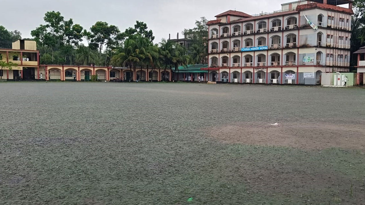 নোয়াখালীতে সব প্রাথমিক বিদ্যালয়ের ক্লাস বন্ধ ঘোষণা 