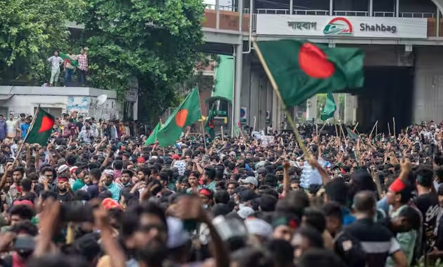 জুলাইয়ের ক্ষত, বিচারের প্রত্যাশা: শহীদ পরিবারগুলোর এক বছর অপেক্ষা