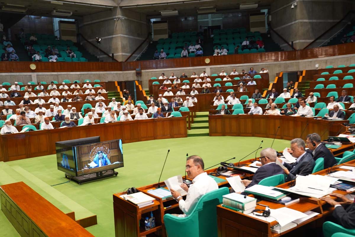 গণভোটসহ ১৬ অধ্যাদেশ যাচাই-বাছাইয়ের পর সংসদে উত্থাপনের সুপারিশ