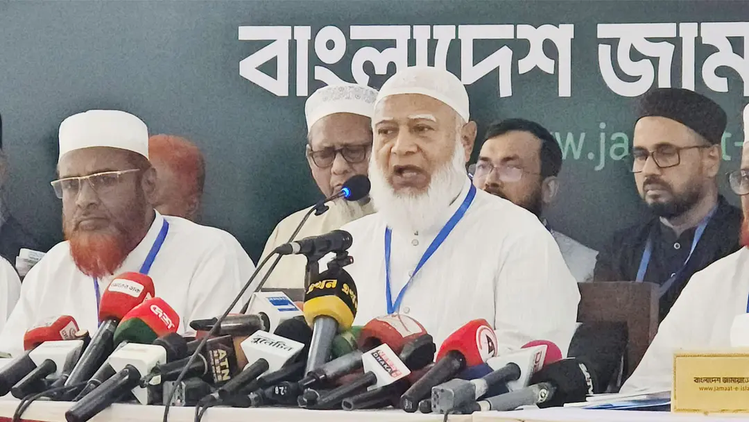 সরকার মৌলিক পরিবর্তনের দাবিকে অগ্রাহ্য করছে : শফিকুর রহমান