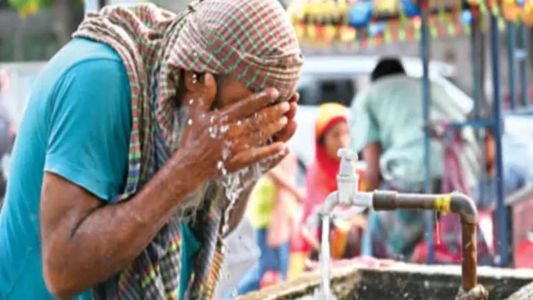 তাপে বাংলাদেশের ক্ষতি ১৮০ কোটি ডলার, ঢাকায় বছরে নষ্ট ১৬ লাখ কর্মঘণ্টা