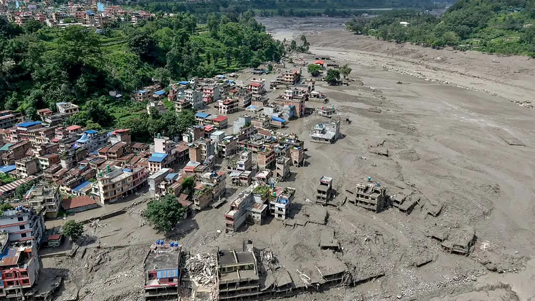 নেপালে আকস্মিক বন্যায় নিহত বেড়ে ৯৫, নিখোঁজ ৪০০