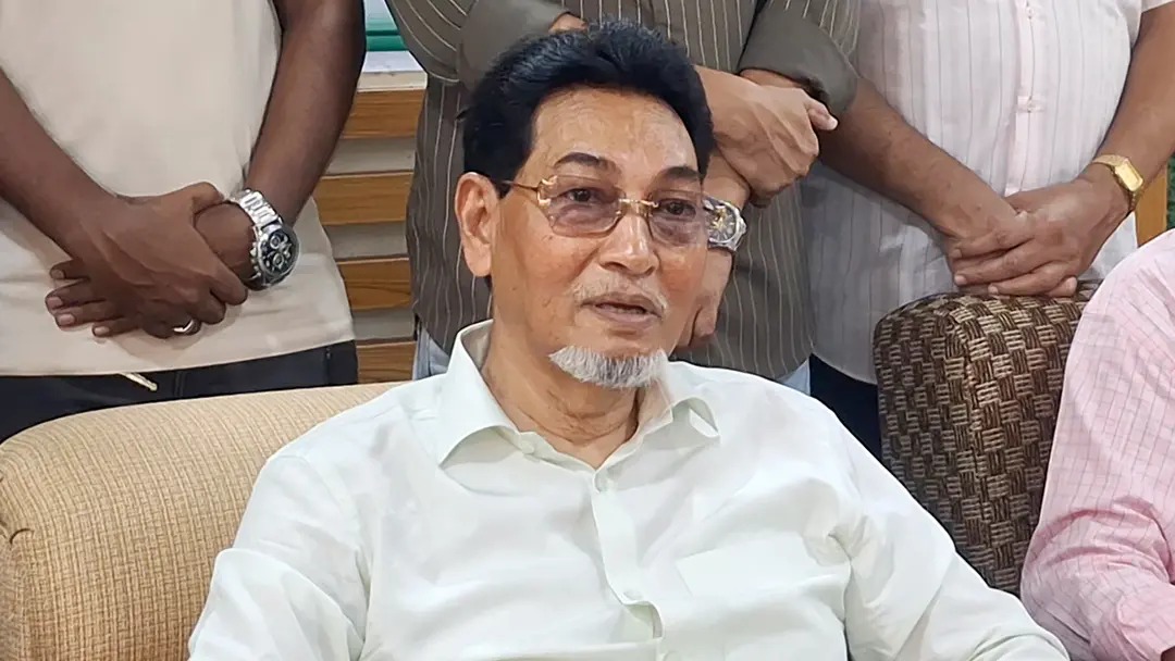 দুপুরের খাবারে হাসিনার খরচ সাড়ে ১০ লাখ, তারেক রহমান খান ১৫০ টাকায়: চিফ হুইপ